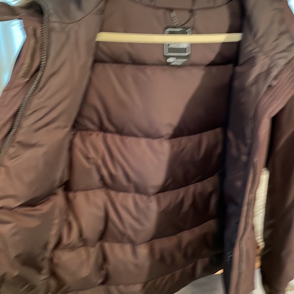 North Face winter coat - Picture 7 of 8